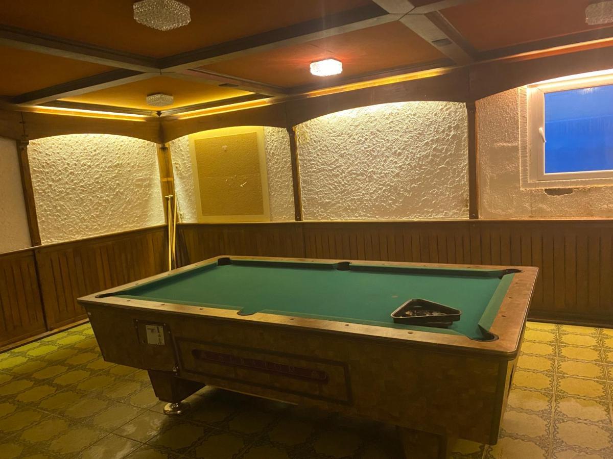 Hotel-Restaurant Theis-Muehle Biersdorf Dış mekan fotoğraf
